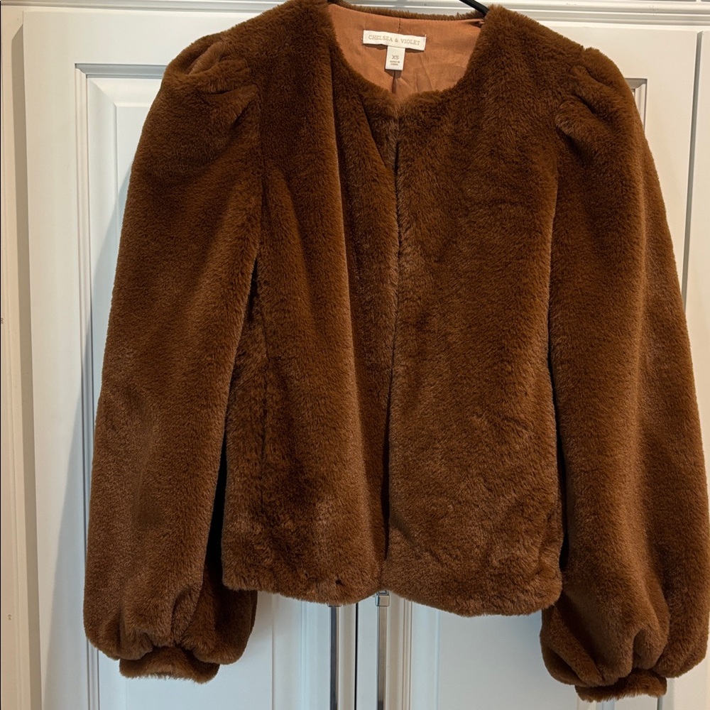 Faux Fur jacket - Picture 2 of 9